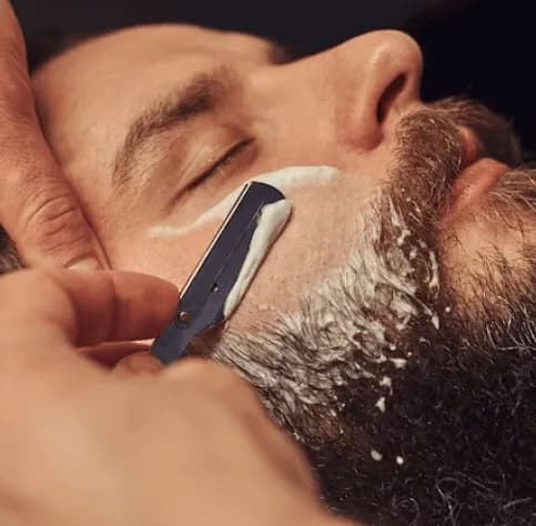 Vlad Barber - taglio capelli uomo Milano